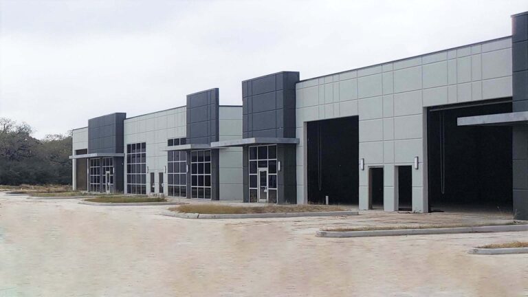 Park 723 Office/Warehouse Flex Space in Rosenberg, TX - angled exterior view of the flex warehouse building by Keeton Construction Services