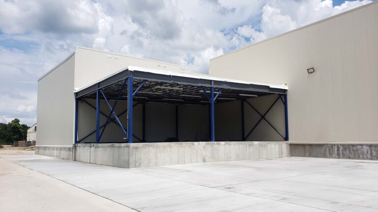 Open steel-framed canopy structure at the Labatt Food Service project in Houston, TX by Keeton Construction Services