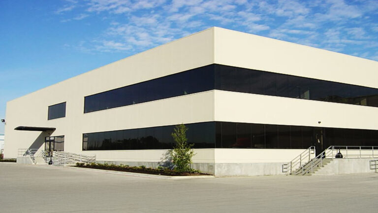 Corner exterior view of the Labatt Food Service office building in Houston, TX, a Keeton Construction Services project