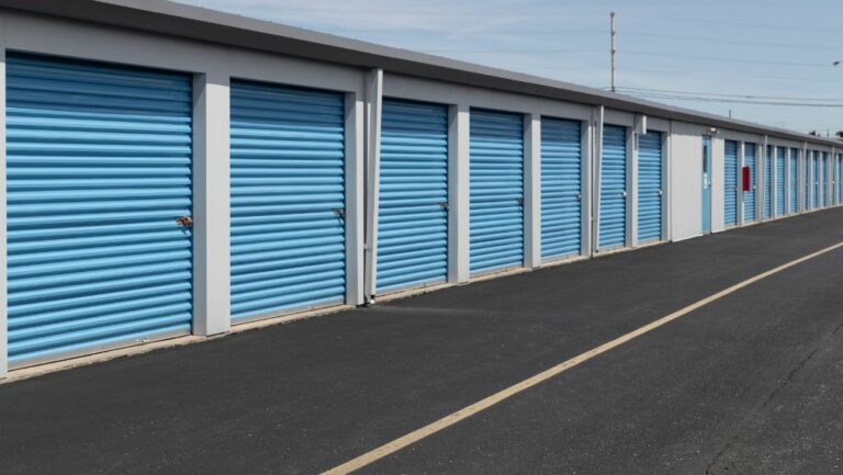 storage facility built by Houston commercial construction companies